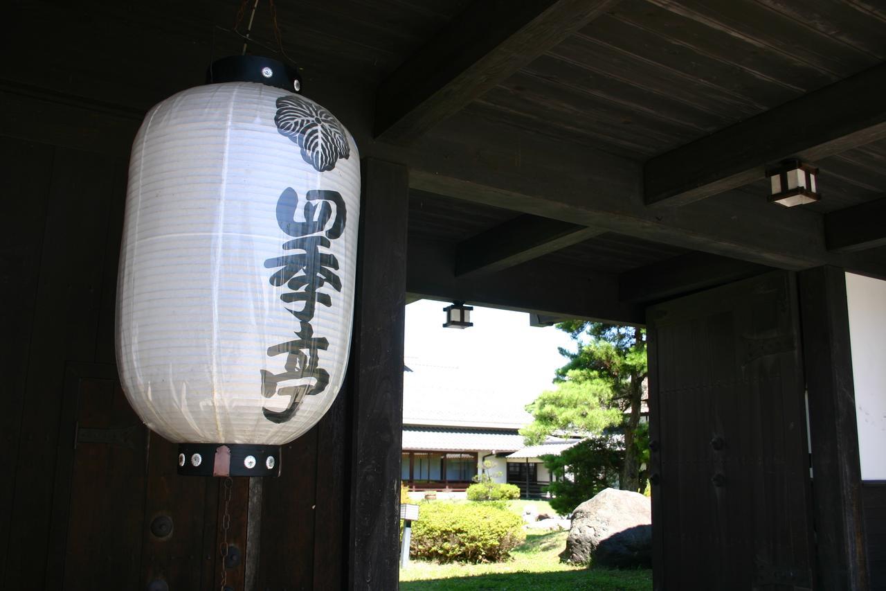 ホテル Suwakonomori Shikitei 諏訪市 エクステリア 写真