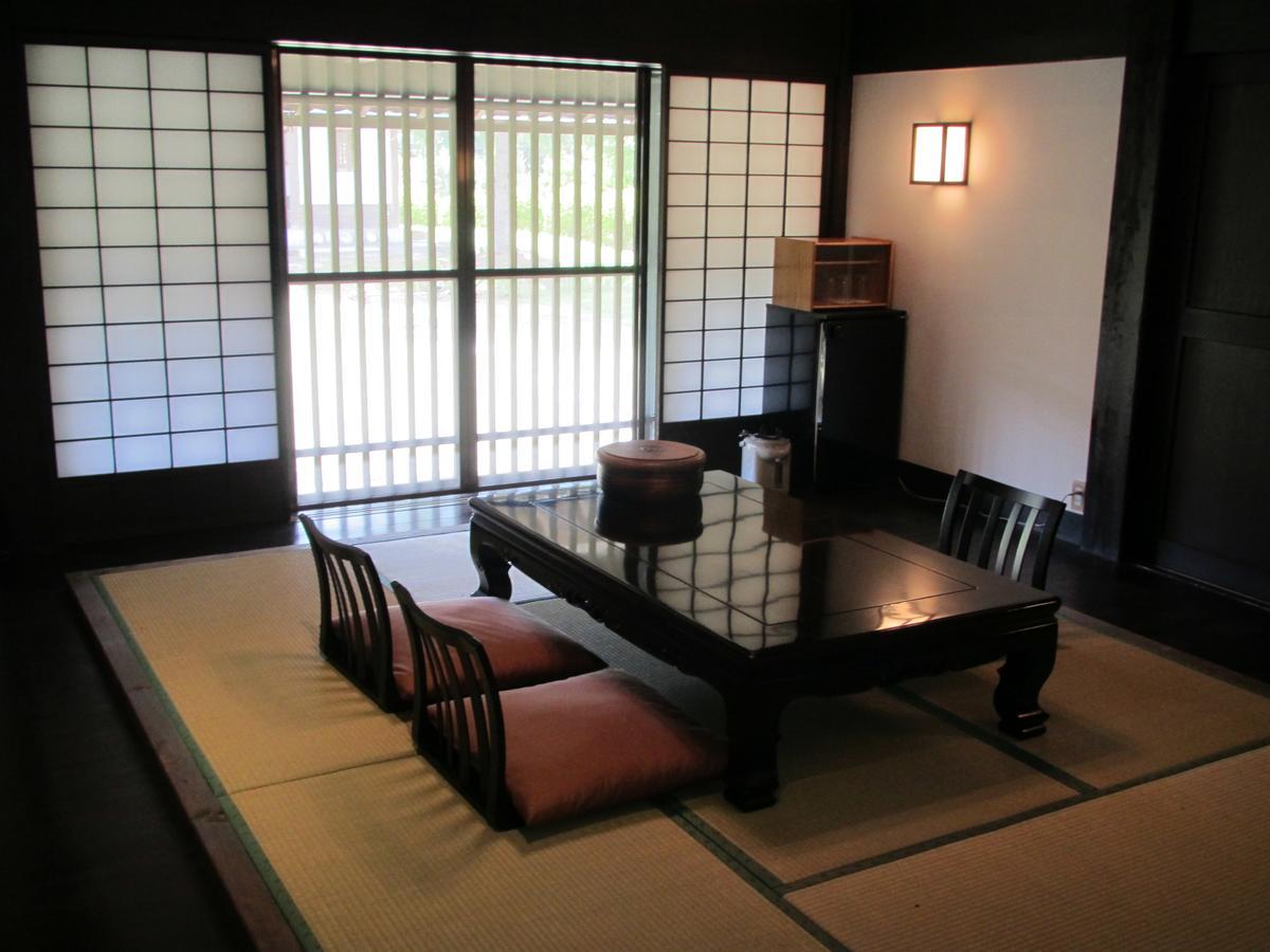 ホテル Suwakonomori Shikitei 諏訪市 エクステリア 写真