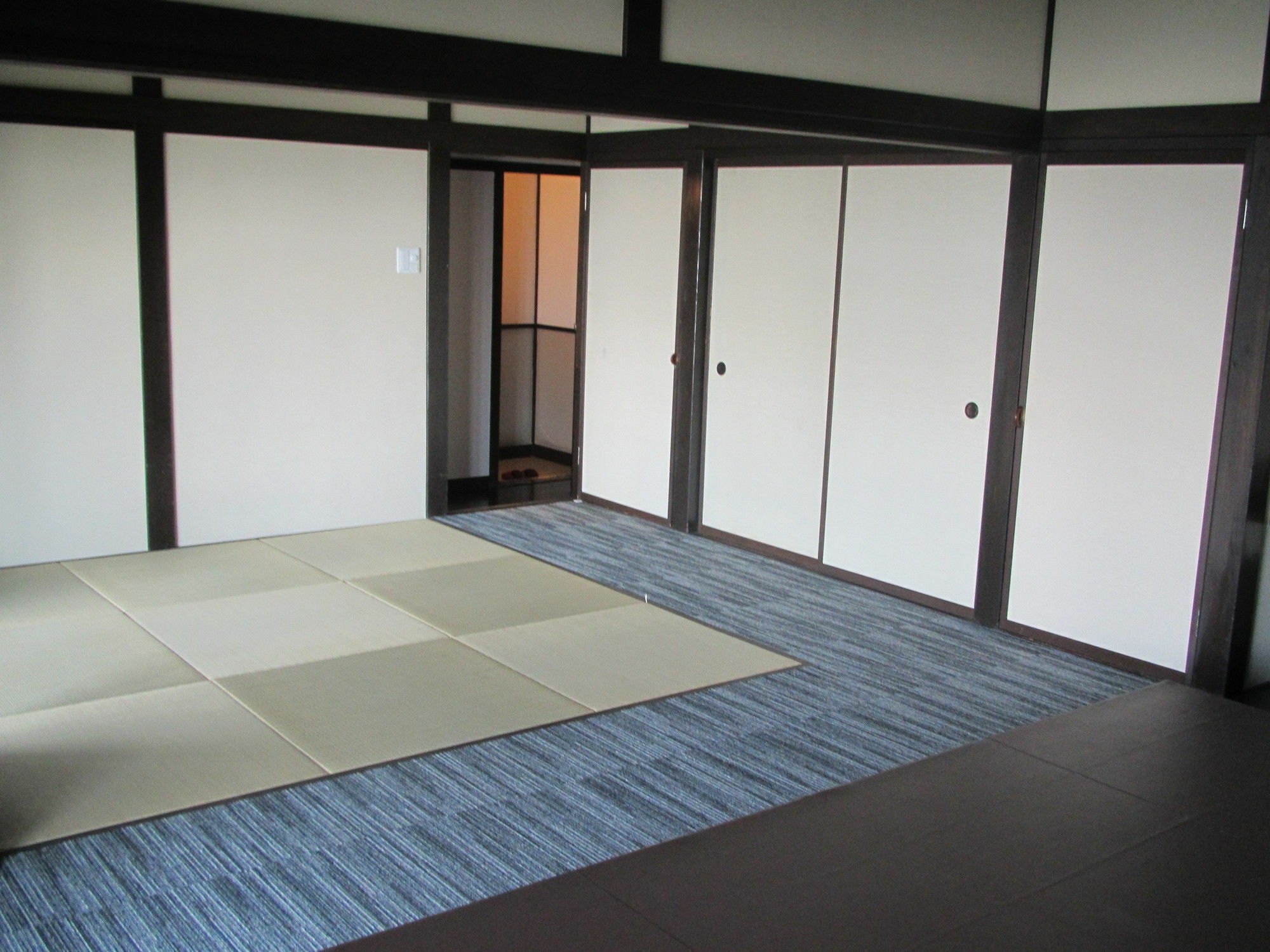 ホテル Suwakonomori Shikitei 諏訪市 エクステリア 写真